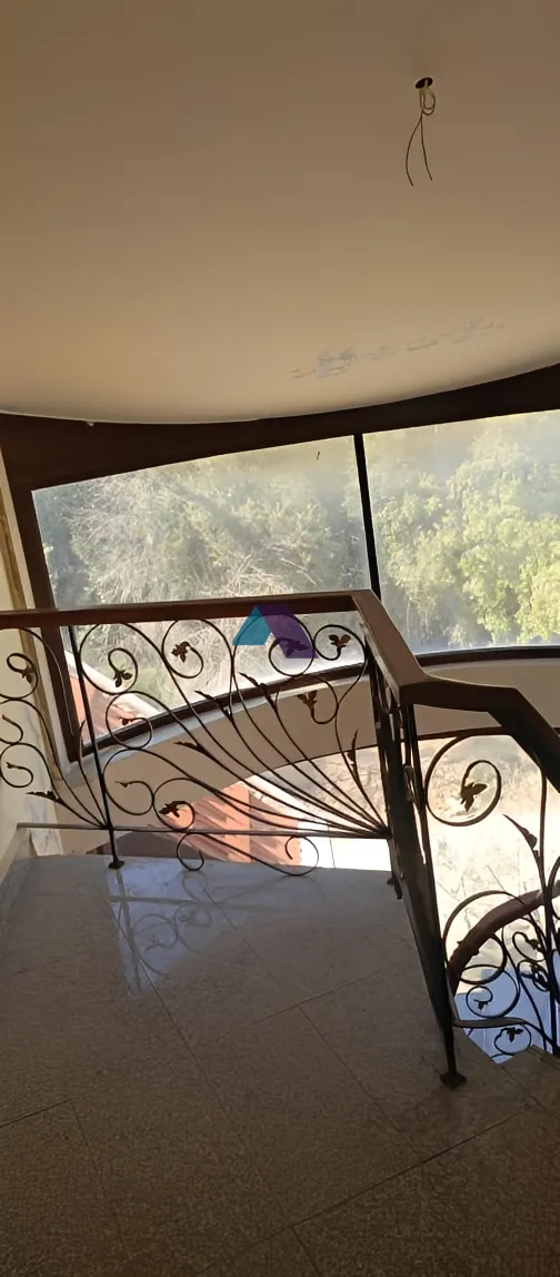 Villa for Sale in Aley