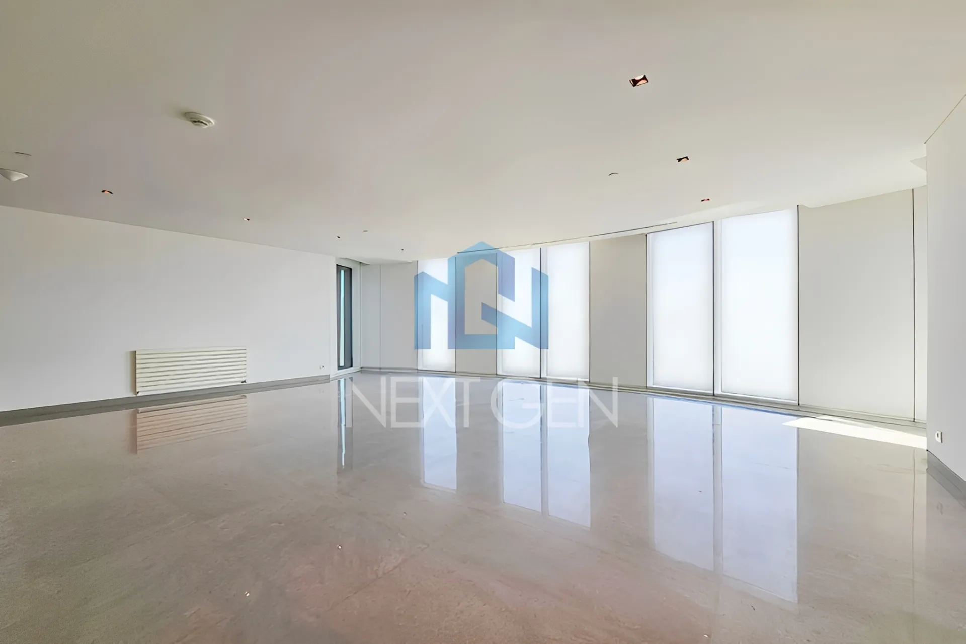 Apartment for rent in Achrafieh, Beirut, Lebanon - 3 bed, 5 bath