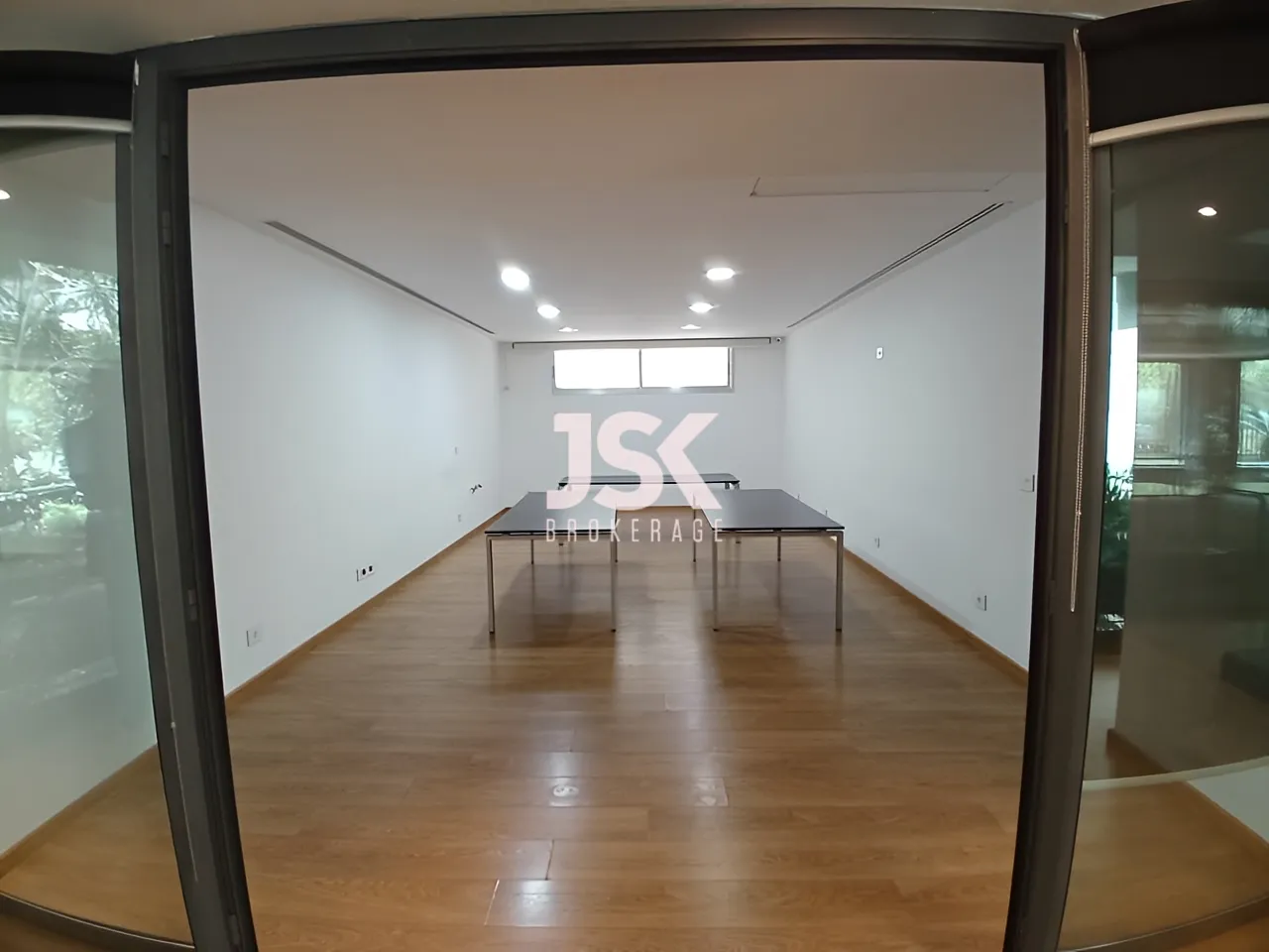 Office for Rent in Horch Tabet