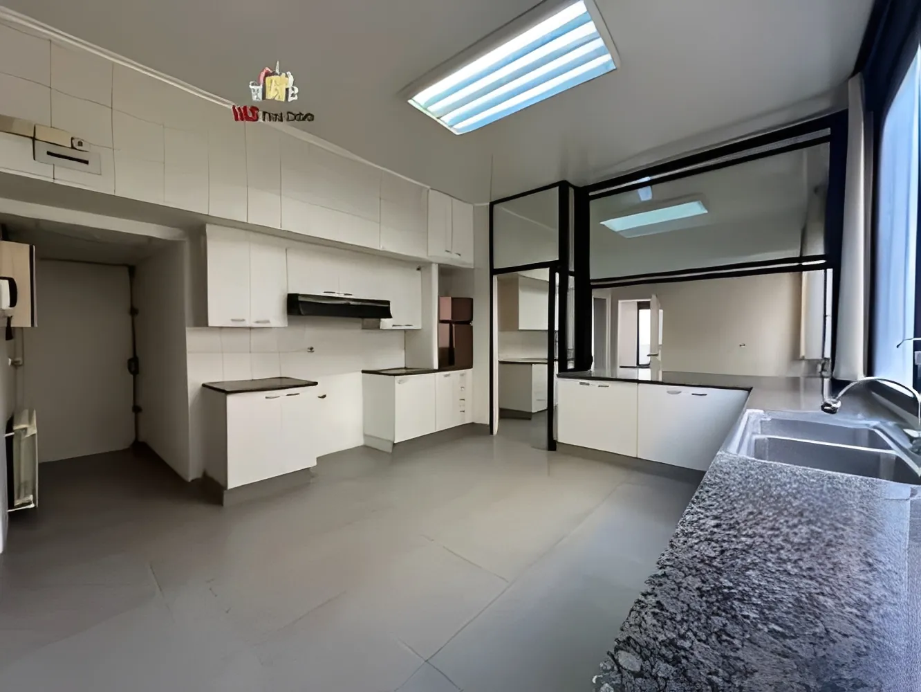 Apartment for Sale in Mtaileb