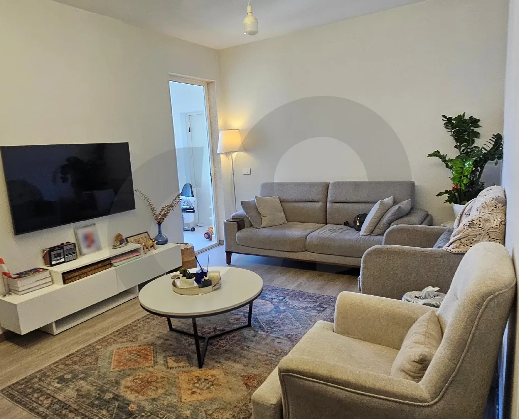 Apartment for sale in Kraytem
