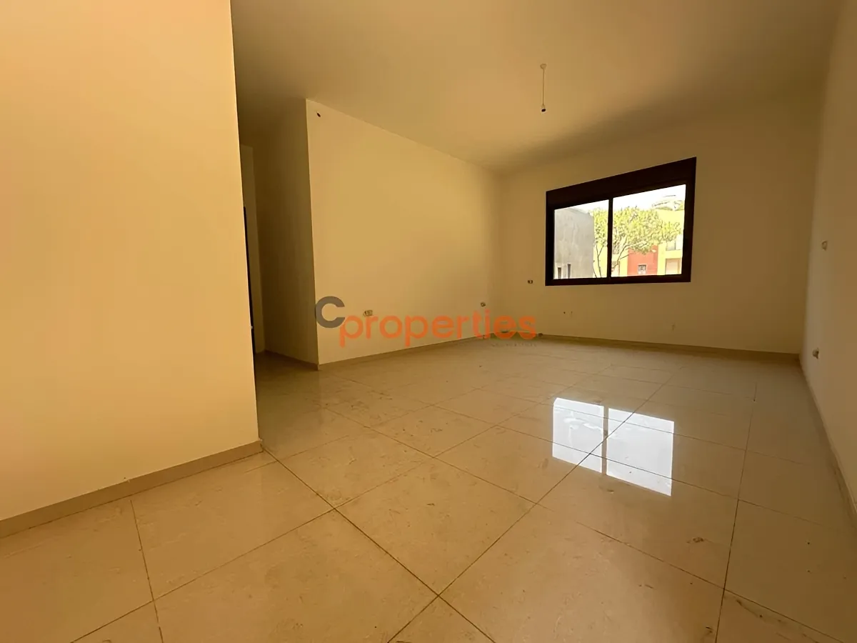 Apartment for Sale in Mtaileb
