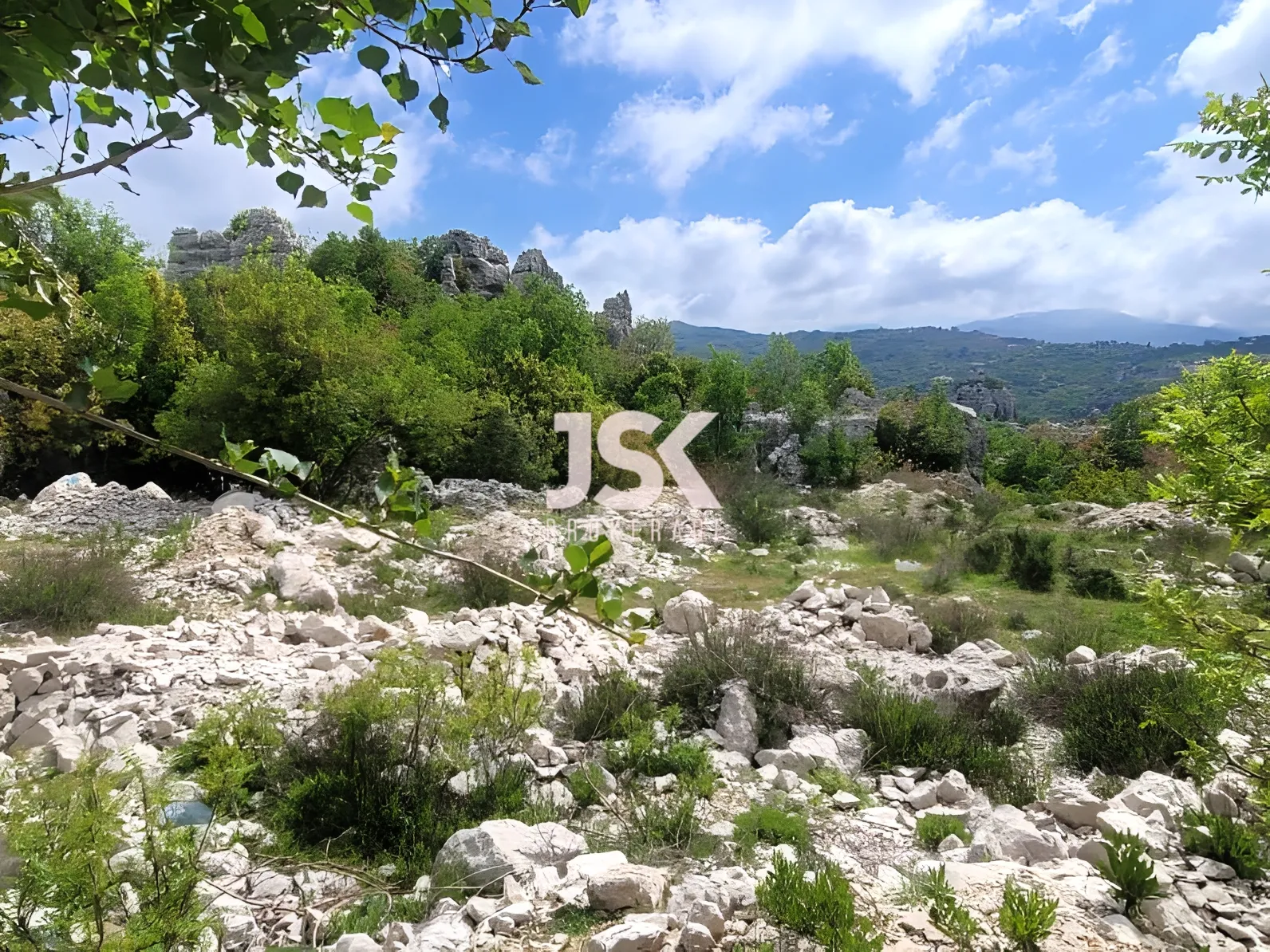 Land for Sale in Faitroun