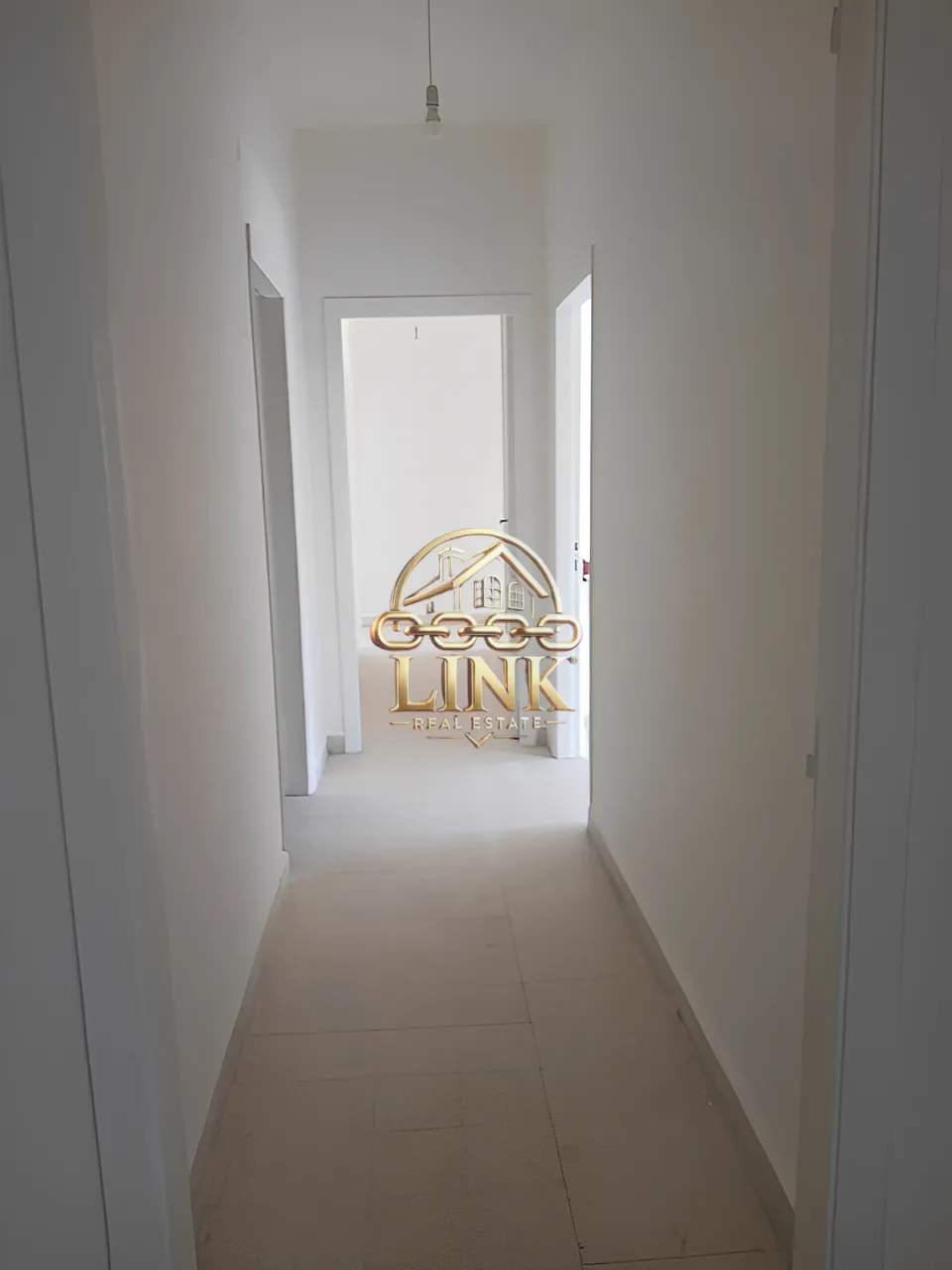 Apartment for Sale in Horch Tabet - 3 bed, 3 bath