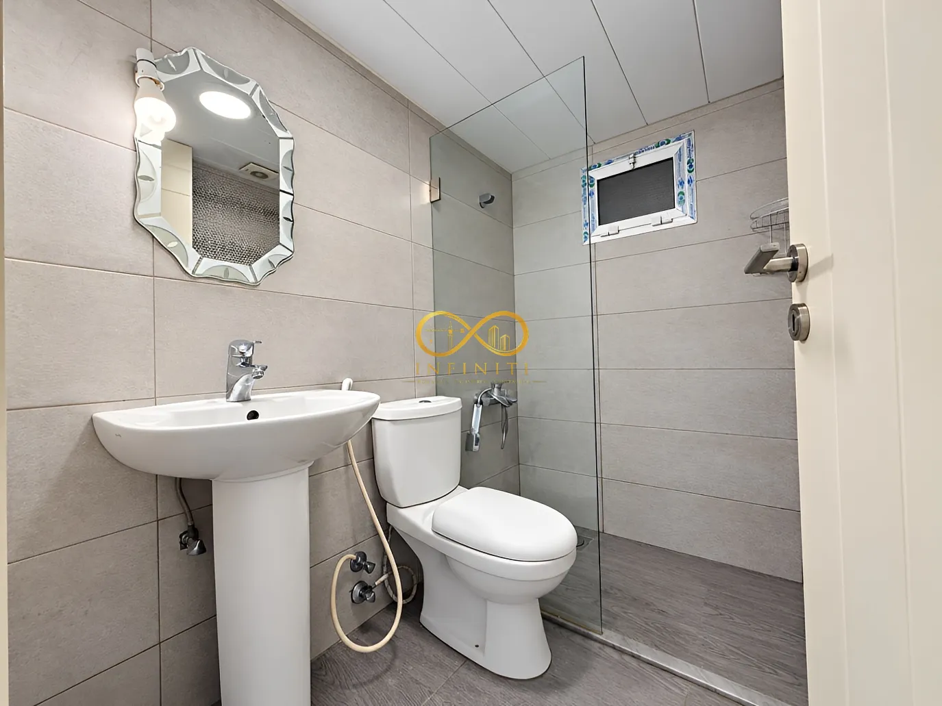 Apartment for sale in Aaramoun