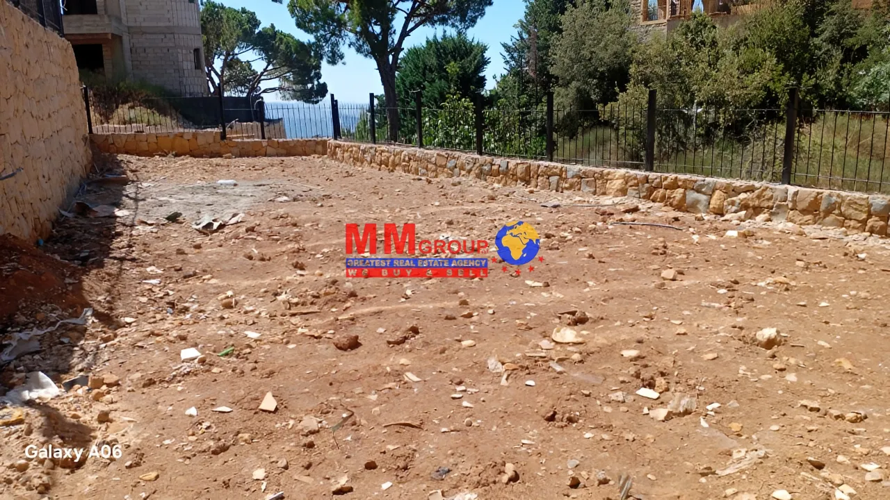 Apartment for Sale in Mar Moussa El Douar