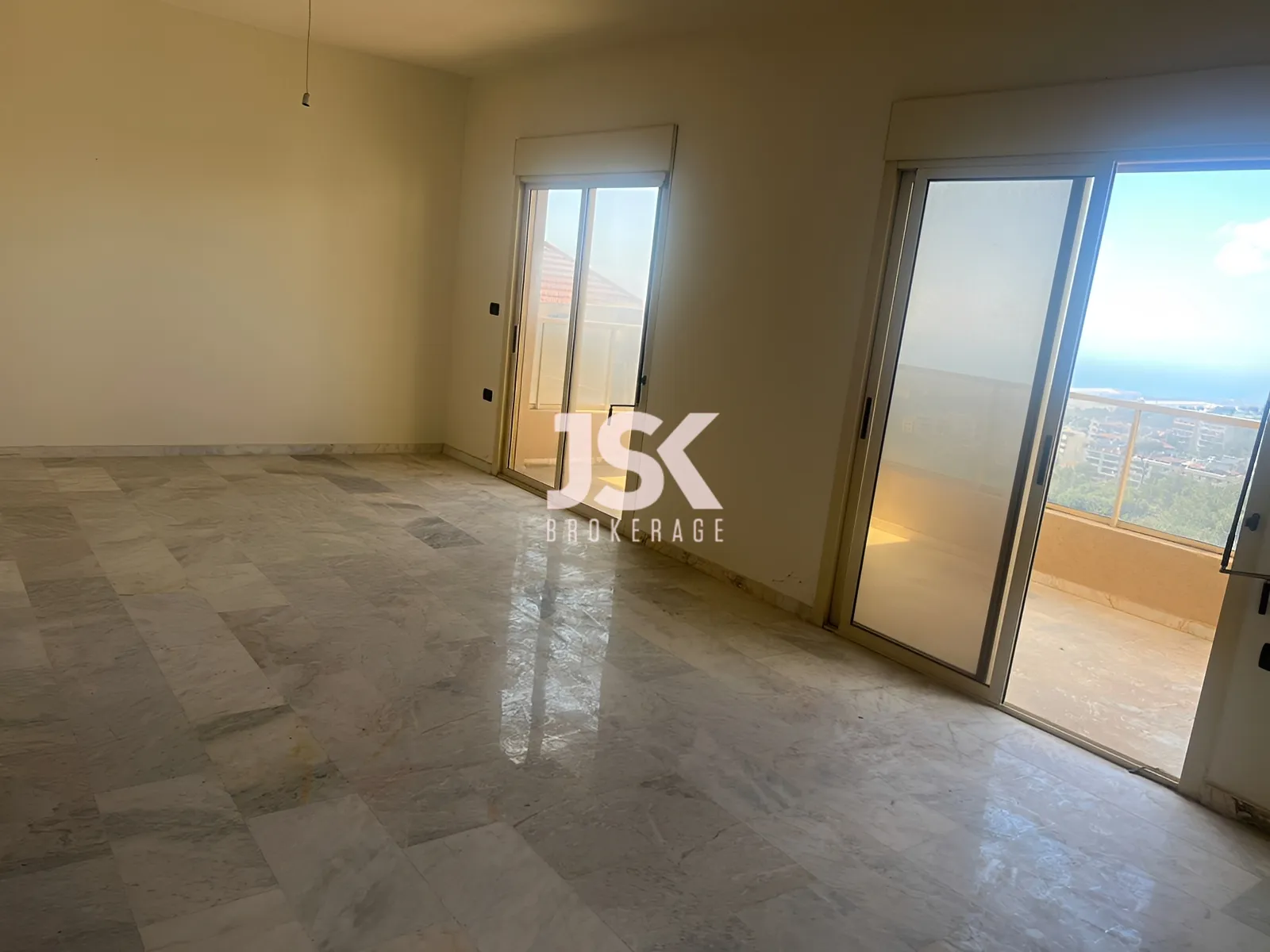 Apartment for Sale in Bchamoun