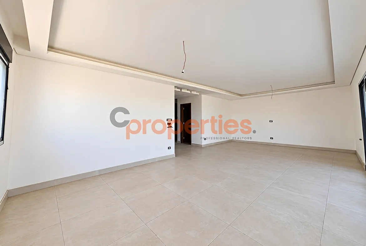 Apartment for Sale in Cornet Chahwan