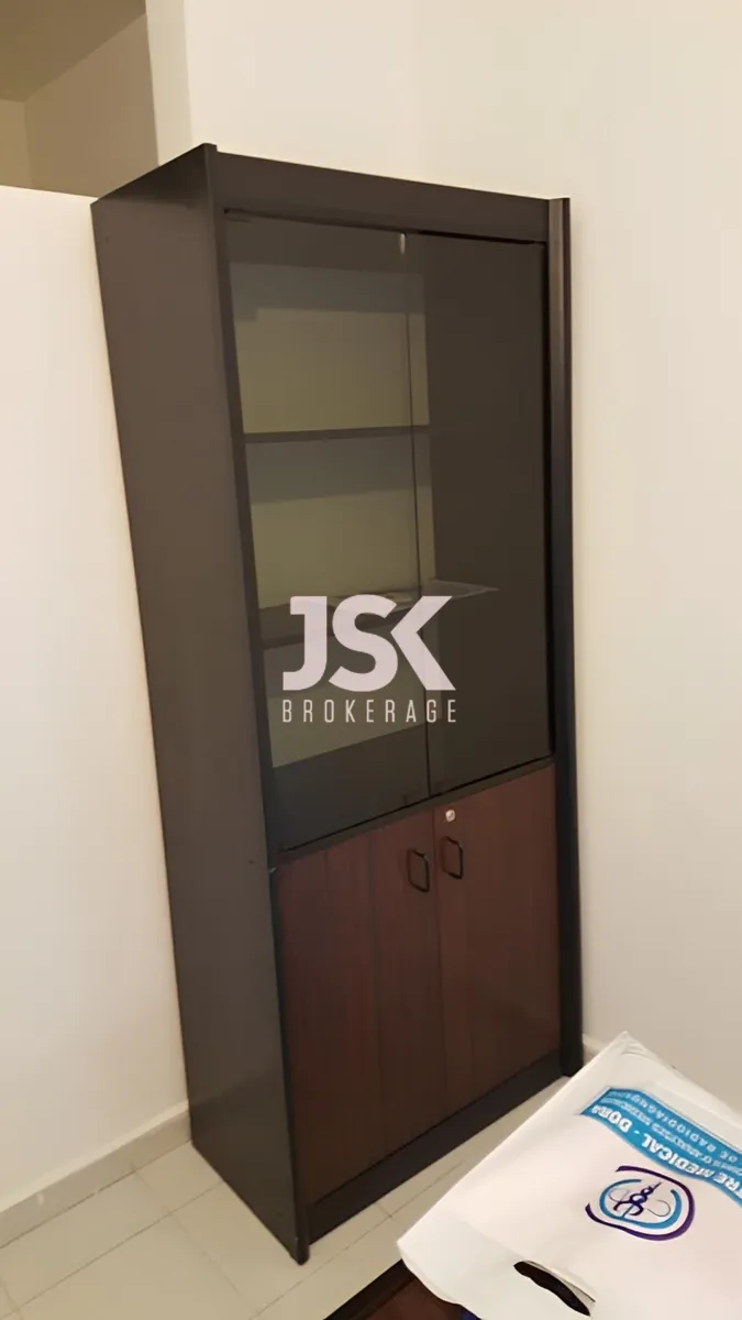 Office for rent in Sad El Baouchriye