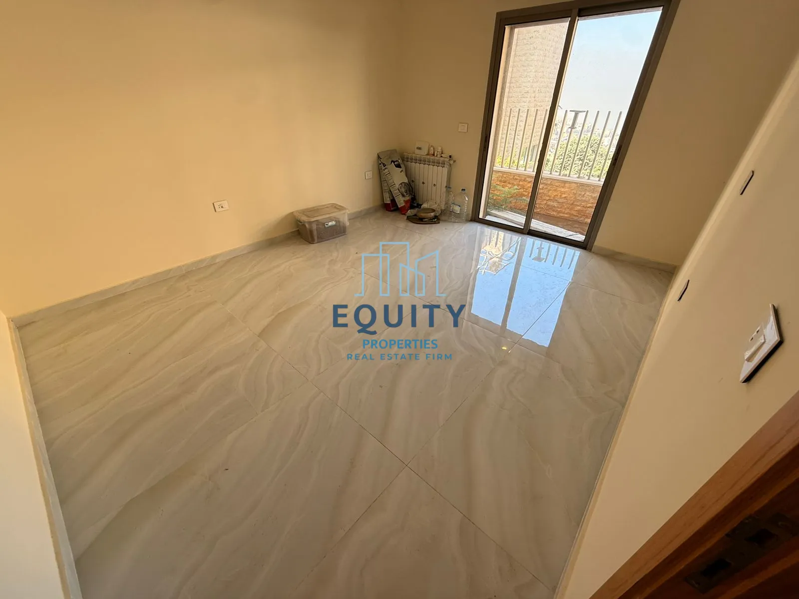 Apartment for sale in Hbouss
