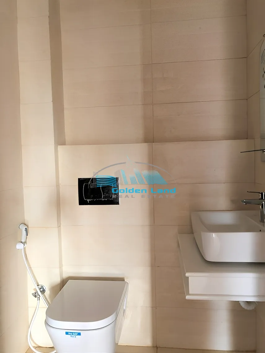 Apartment for Sale in Spears Beirut, Lebanon - 2 bed, 3 bath