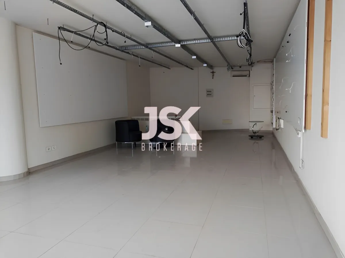 Shop for rent in Zouk Mikael