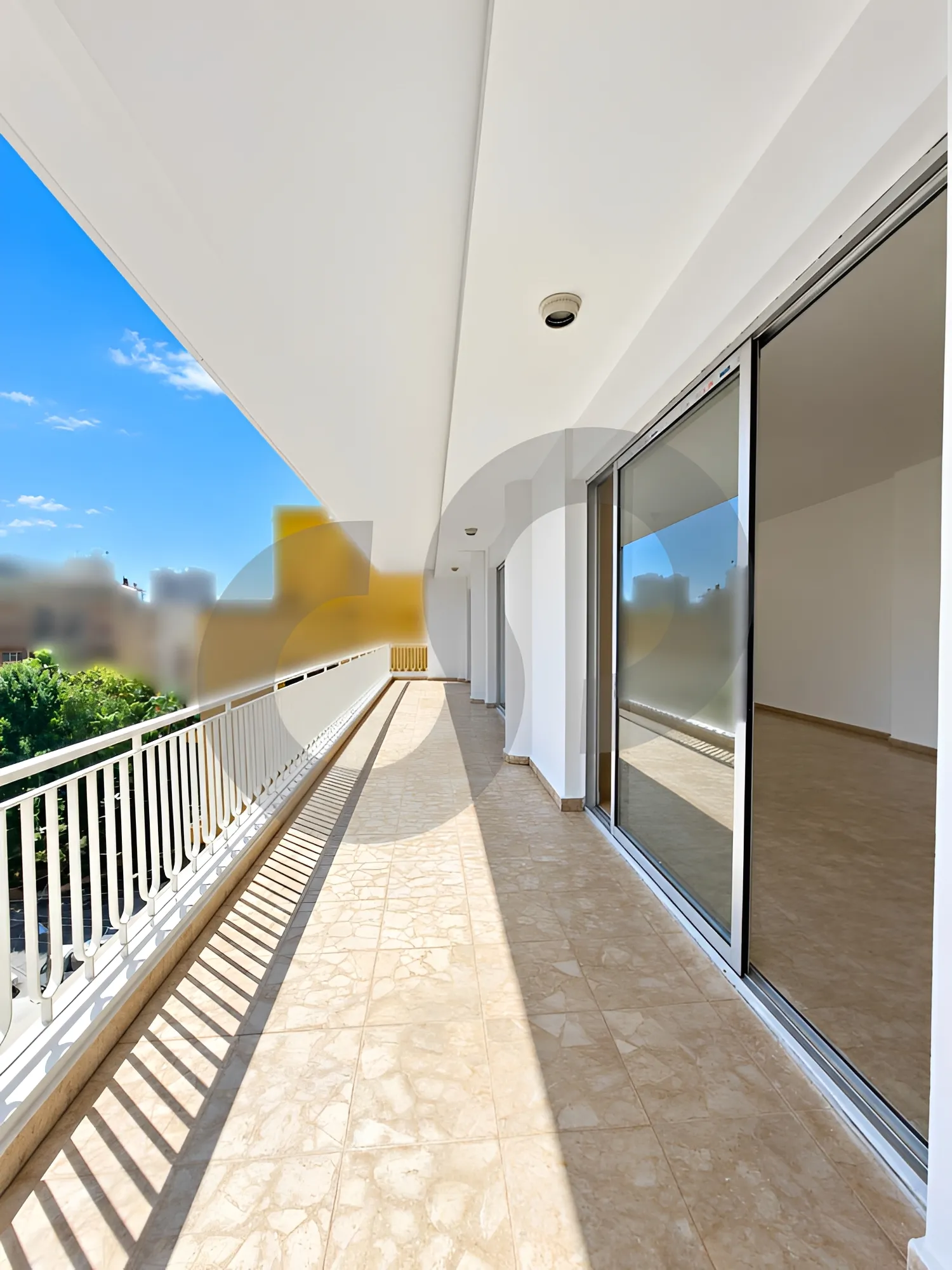 Apartment for Rent in Ras - 4 bed, 4 bath