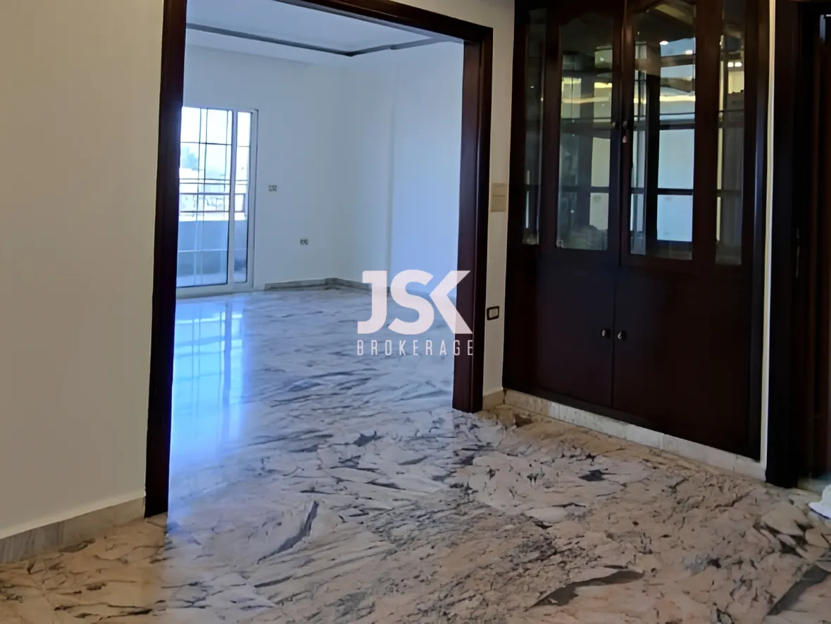 Apartment for Sale in Tallet El Khayyat