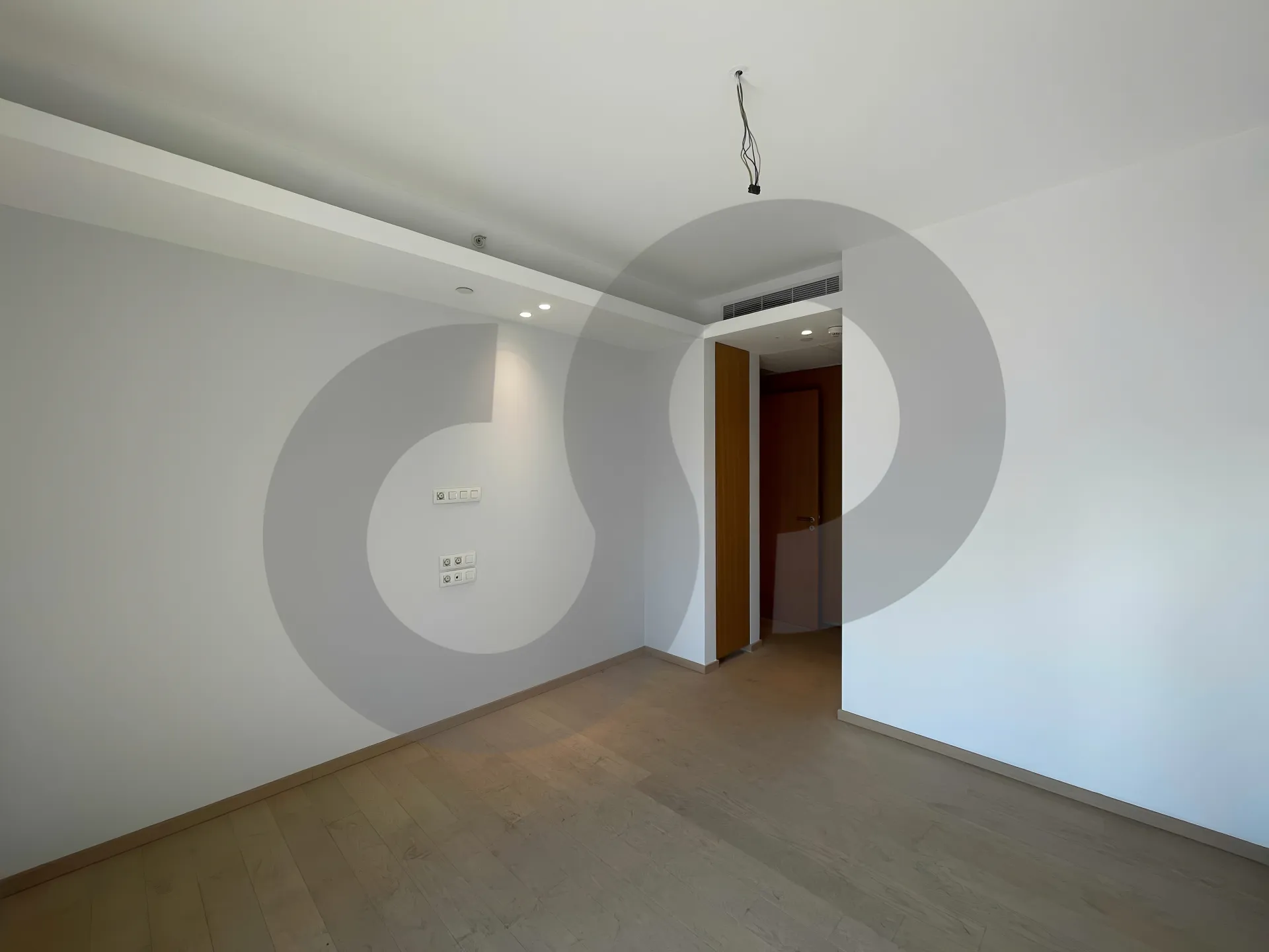 Apartment for Sale in Saifi Village