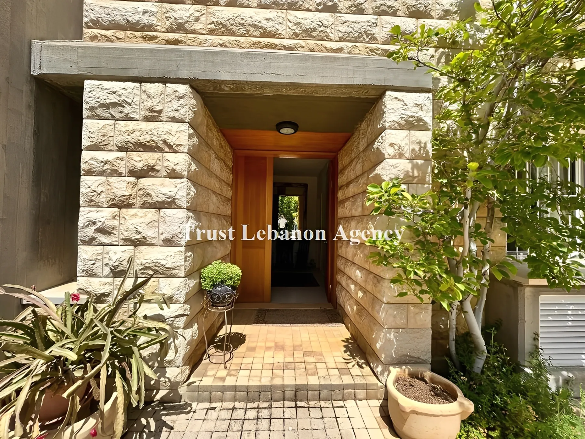 Villa for Sale in Metn Baskinta Lebanon