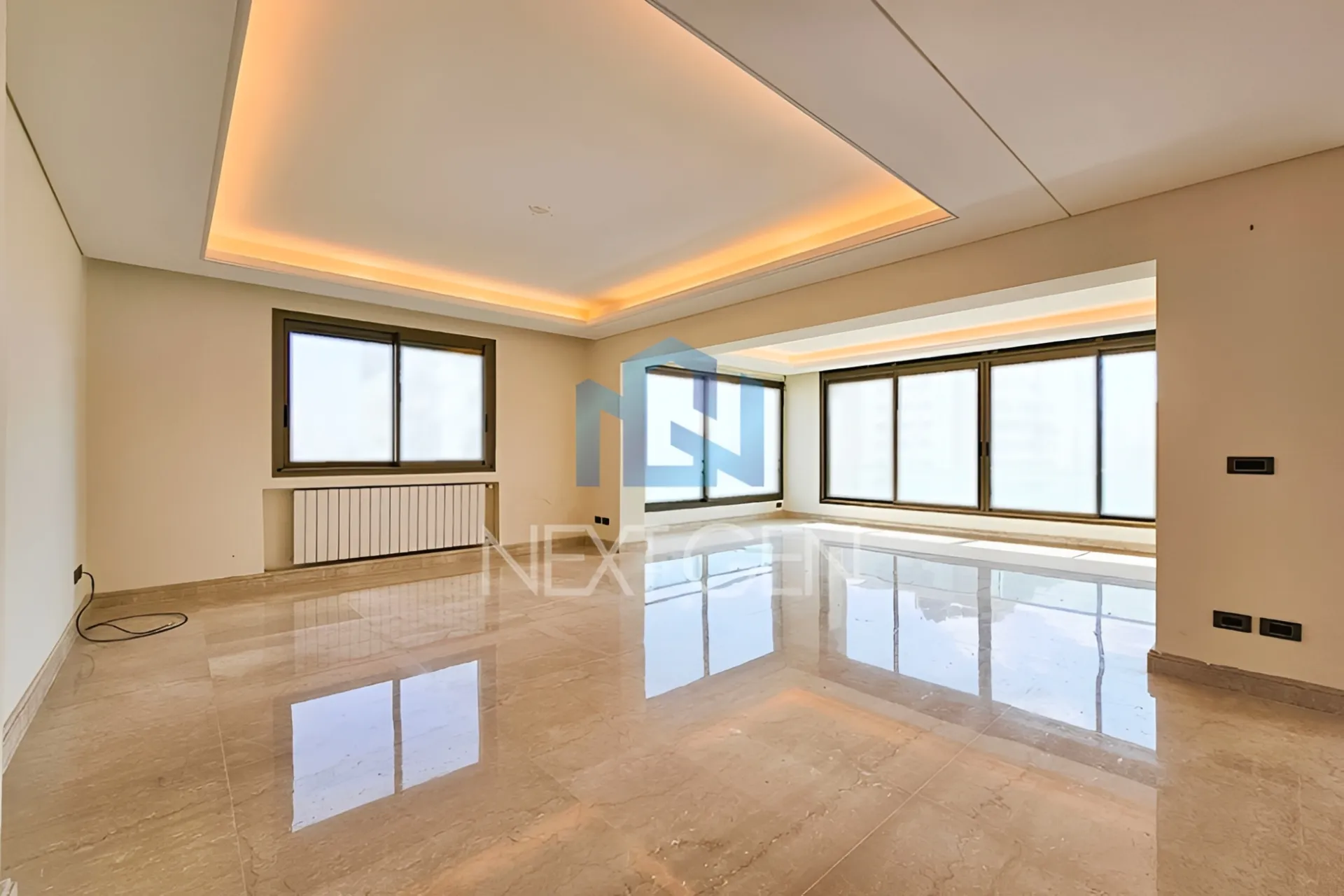 Apartment for sale in Ramleh Al Bayda, Beirut, Lebanon - 4 bed, 6 bath