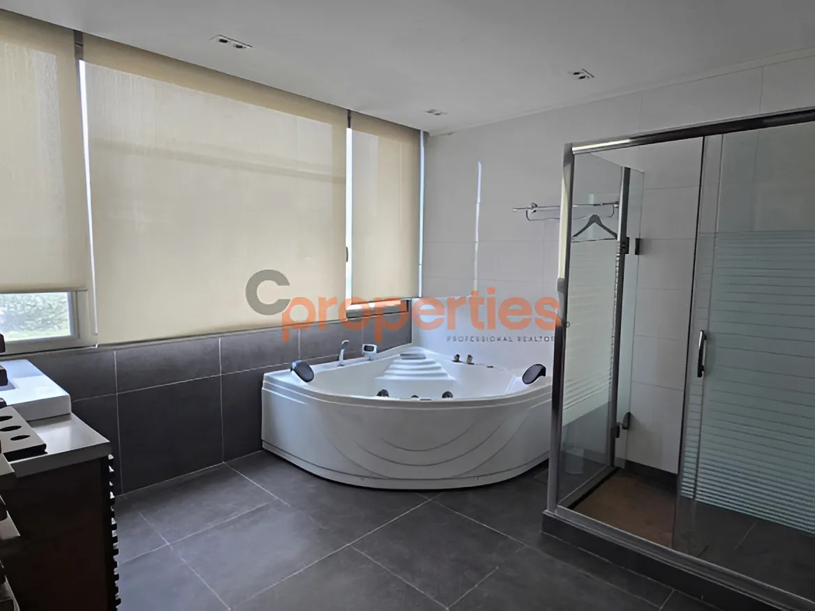 Apartment for Rent in Forn El Chebbak
