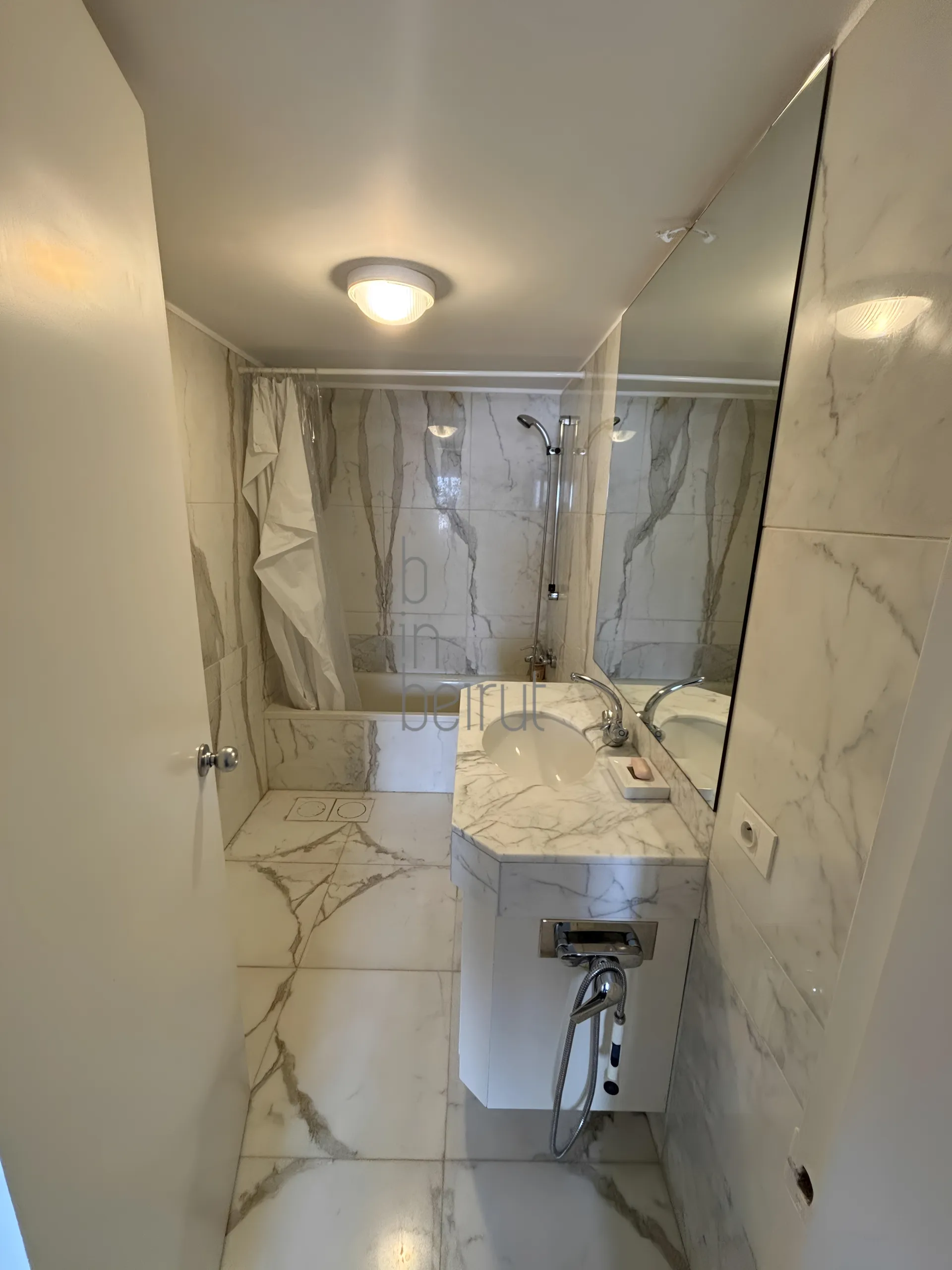 Chalet for Sale in Tilal Faqra