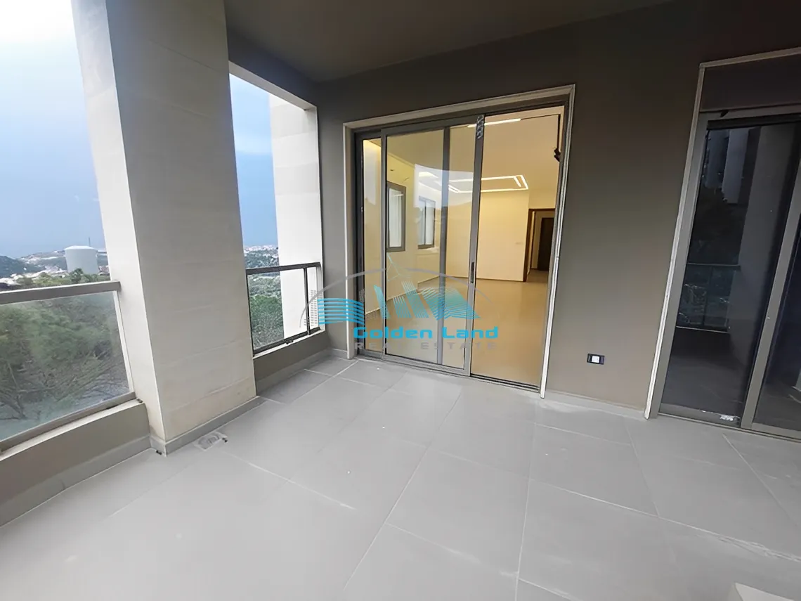 Apartment for Sale in Zikrit, Lebanon - 3 bed, 2 bath