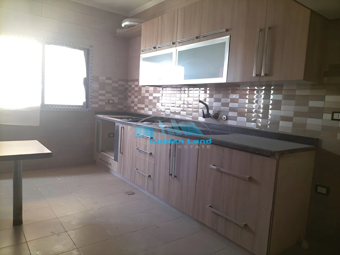 Apartment for Sale in Chouaifet El Aamroussieh, Lebanon - 2 bed, 2 bath