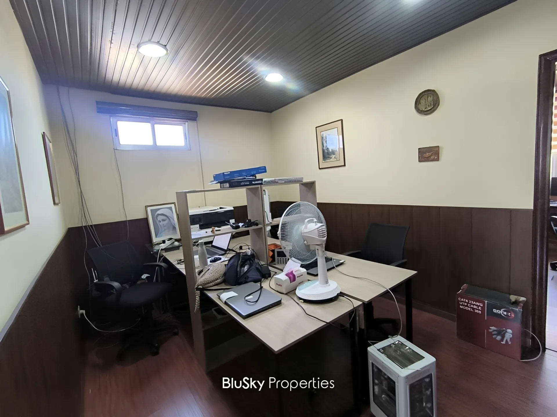 Office for rent in Jal el dib, lebanon