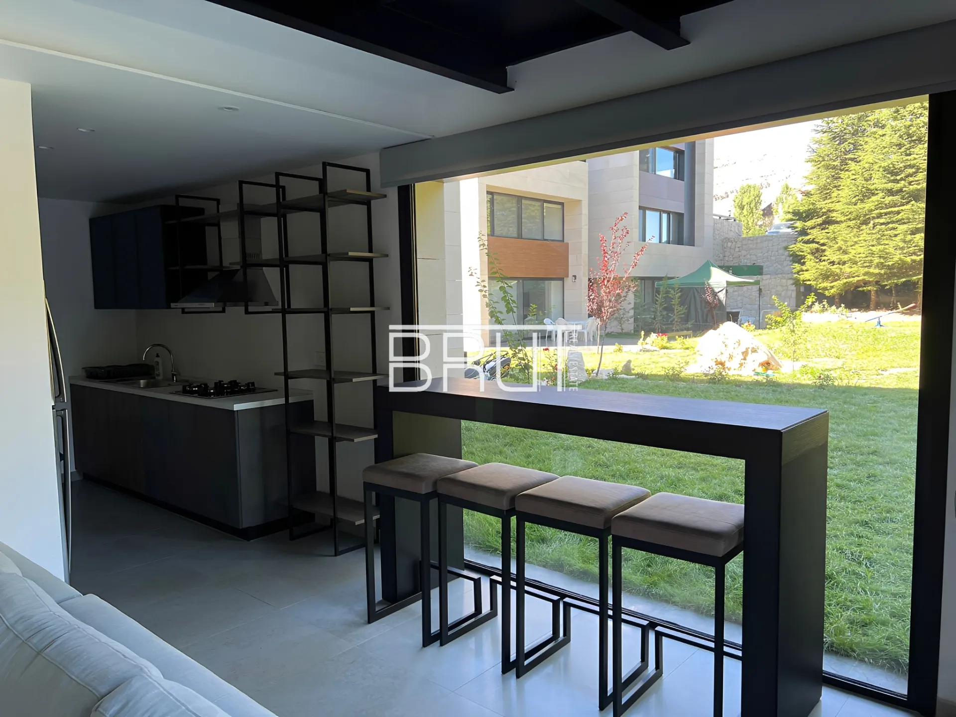 Chalet for Rent in Kfardebian