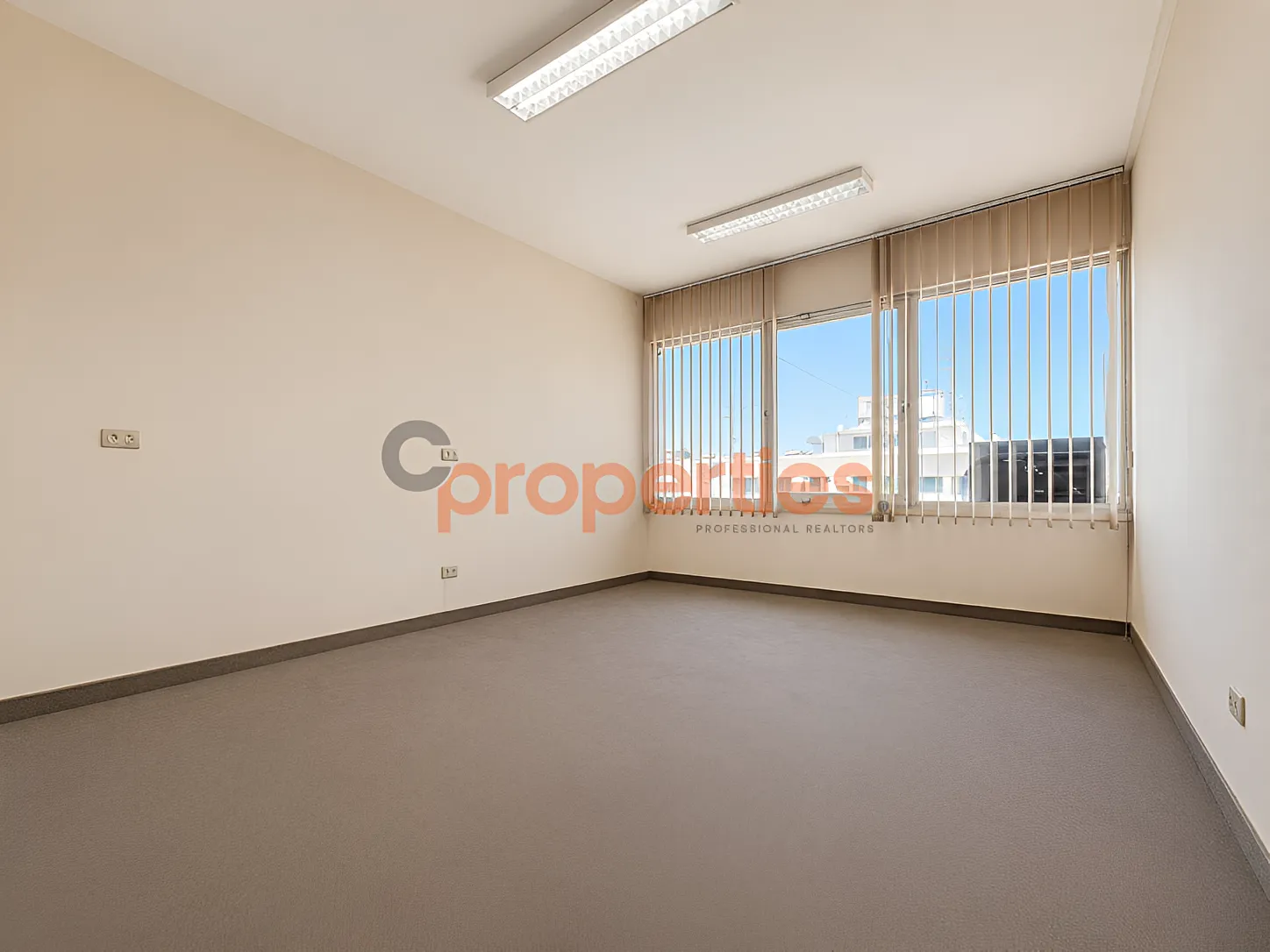 Office for rent in Hamra, Beirut, Lebanon