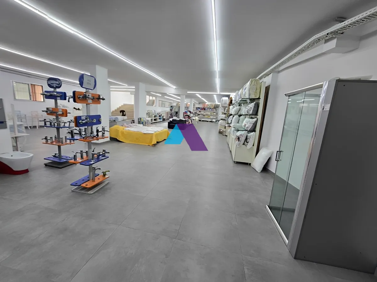 Warehouse for Sale in Mar Takla, Hazmieh