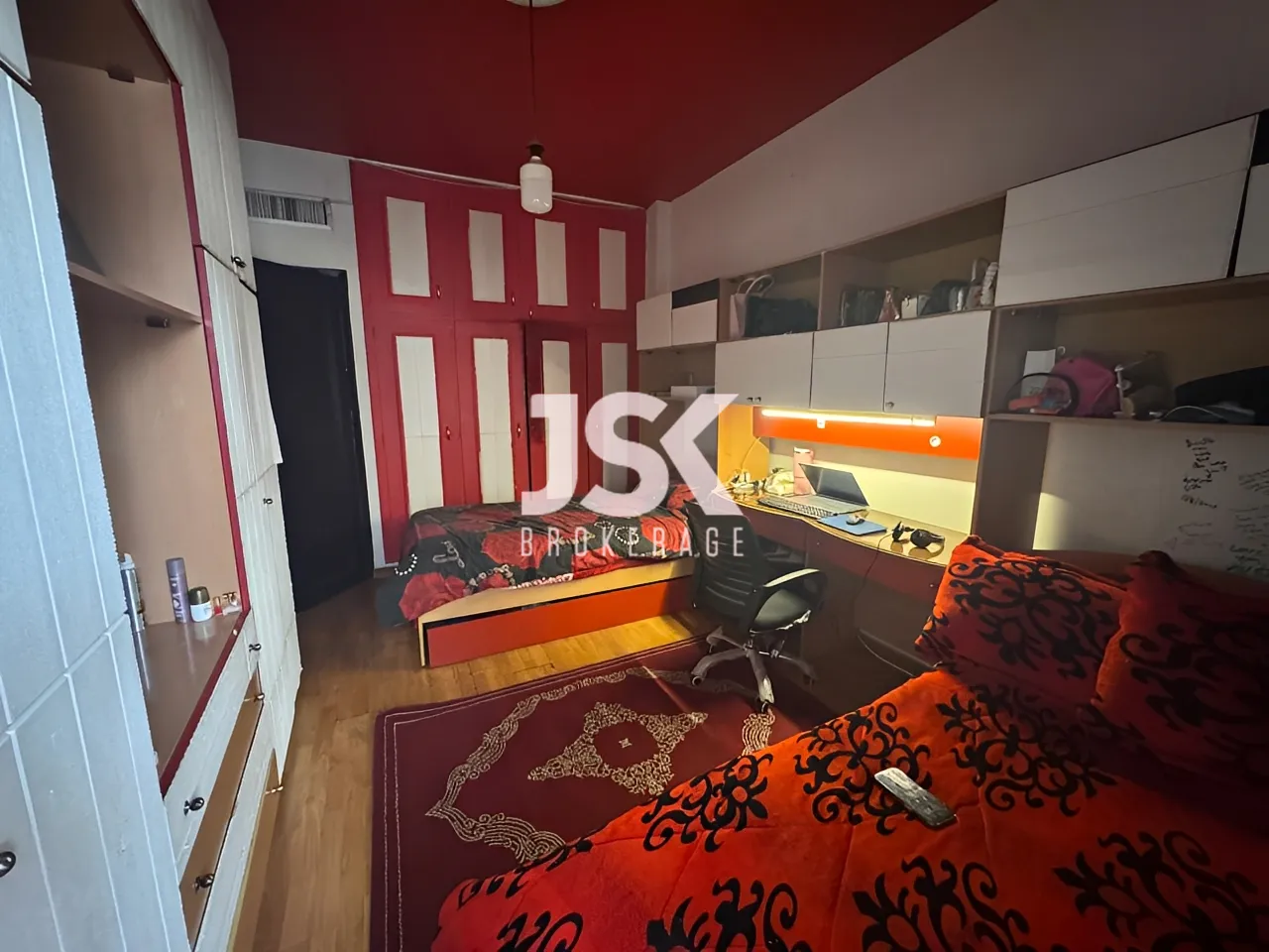 Apartment for Sale in Ras Al Naba'a