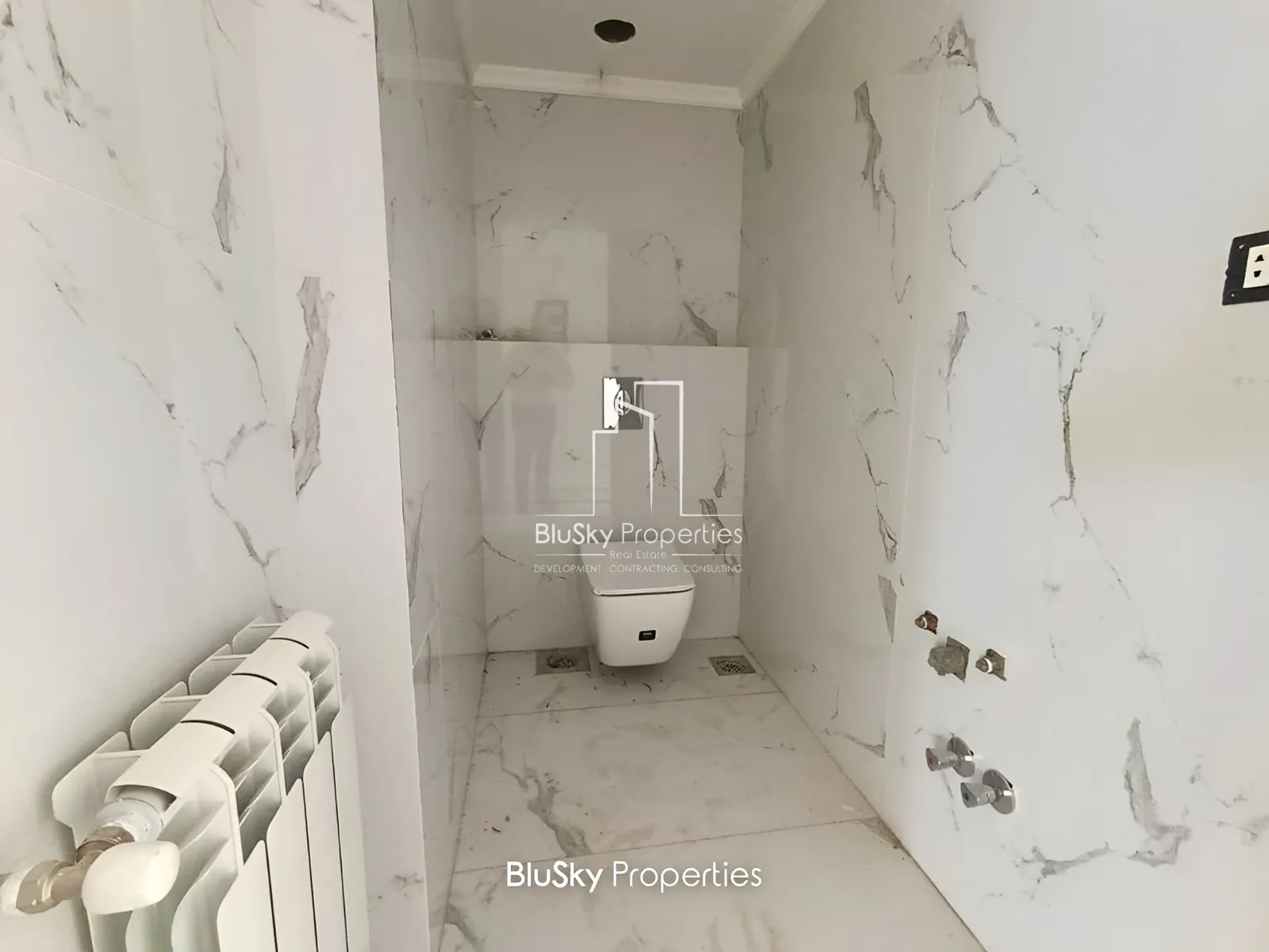 Apartment for Sale in Fatka - 2 bed, 3 bath