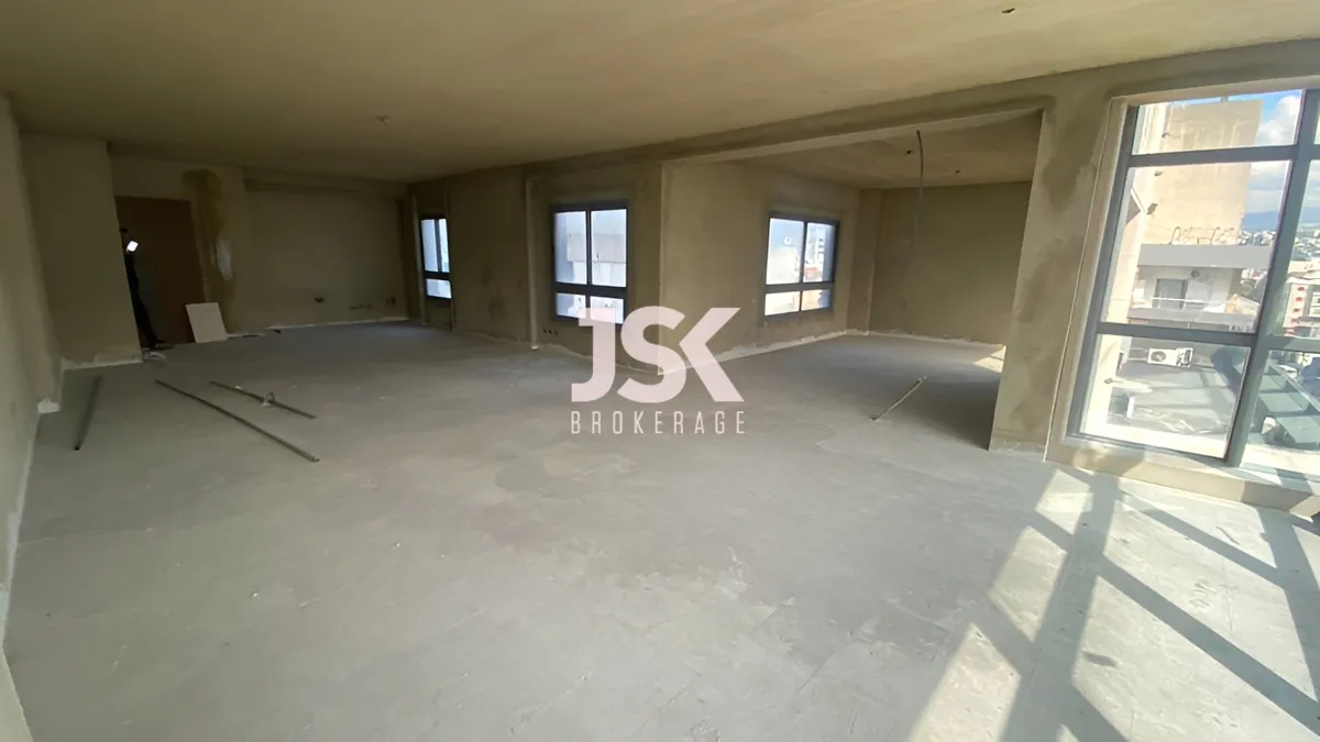 Office for rent in Zalqa, Lebanon