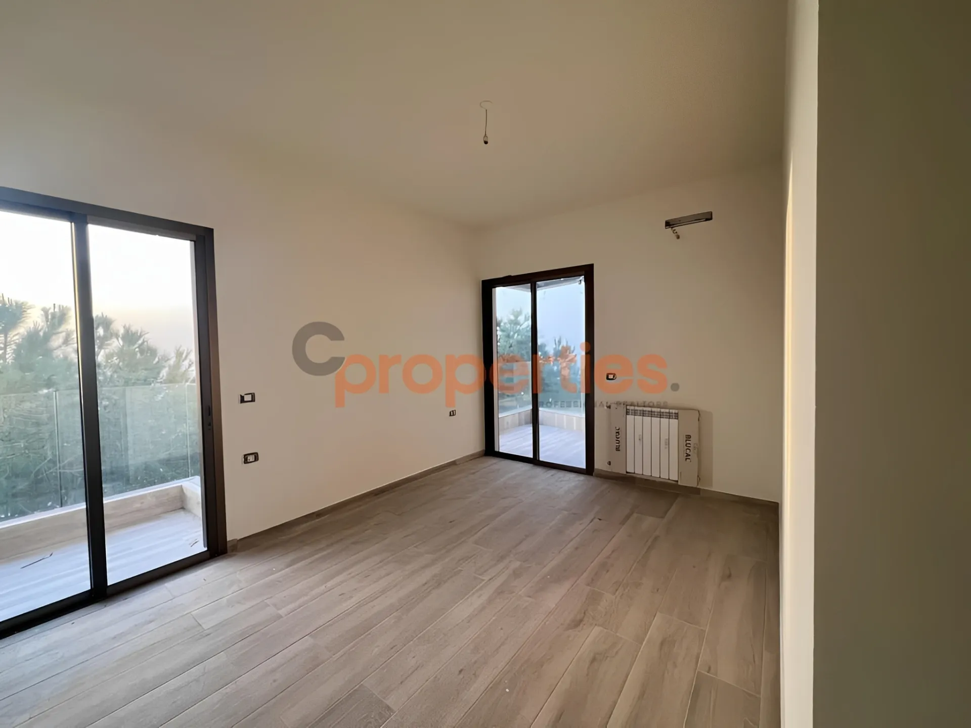 Duplex for Sale in Mar Roukoz