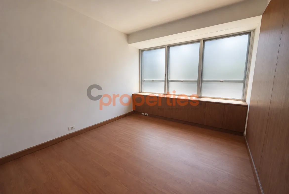 Office for Rent in Saifi Village