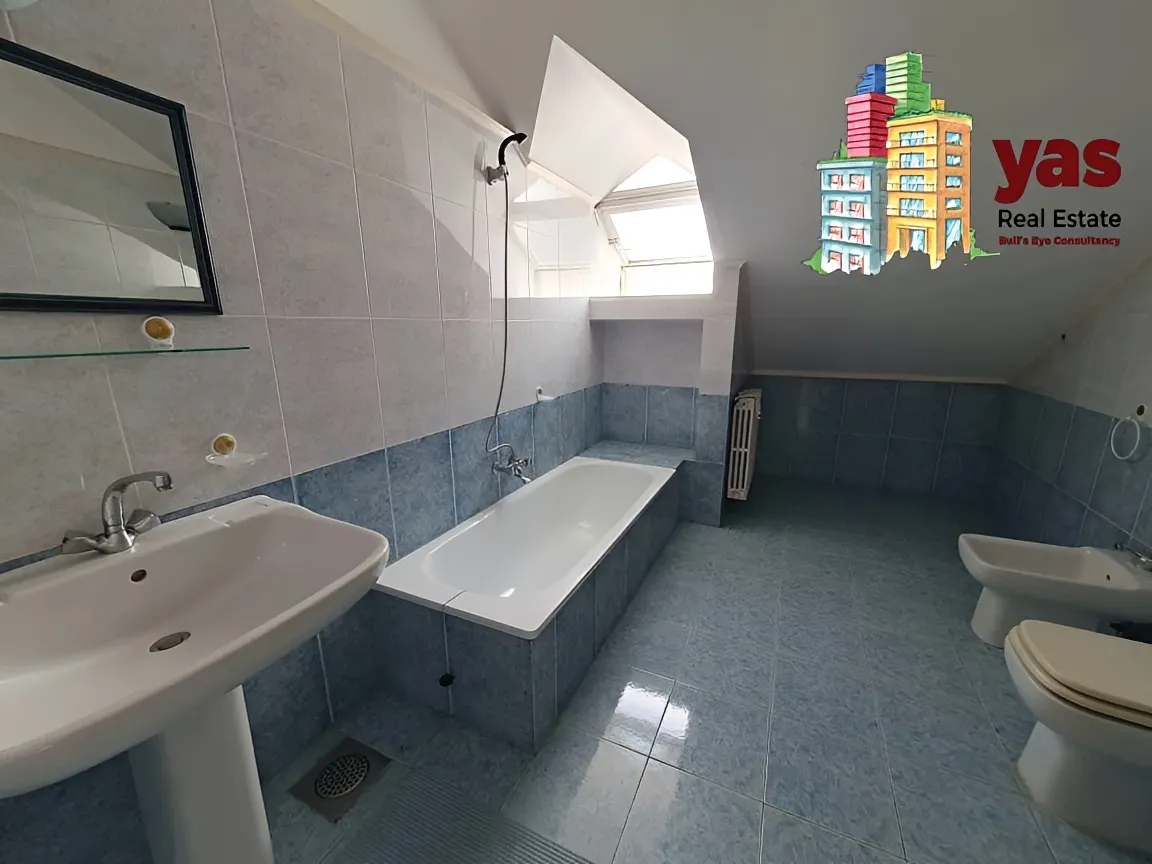Apartment for Rent in Ajaltoun
