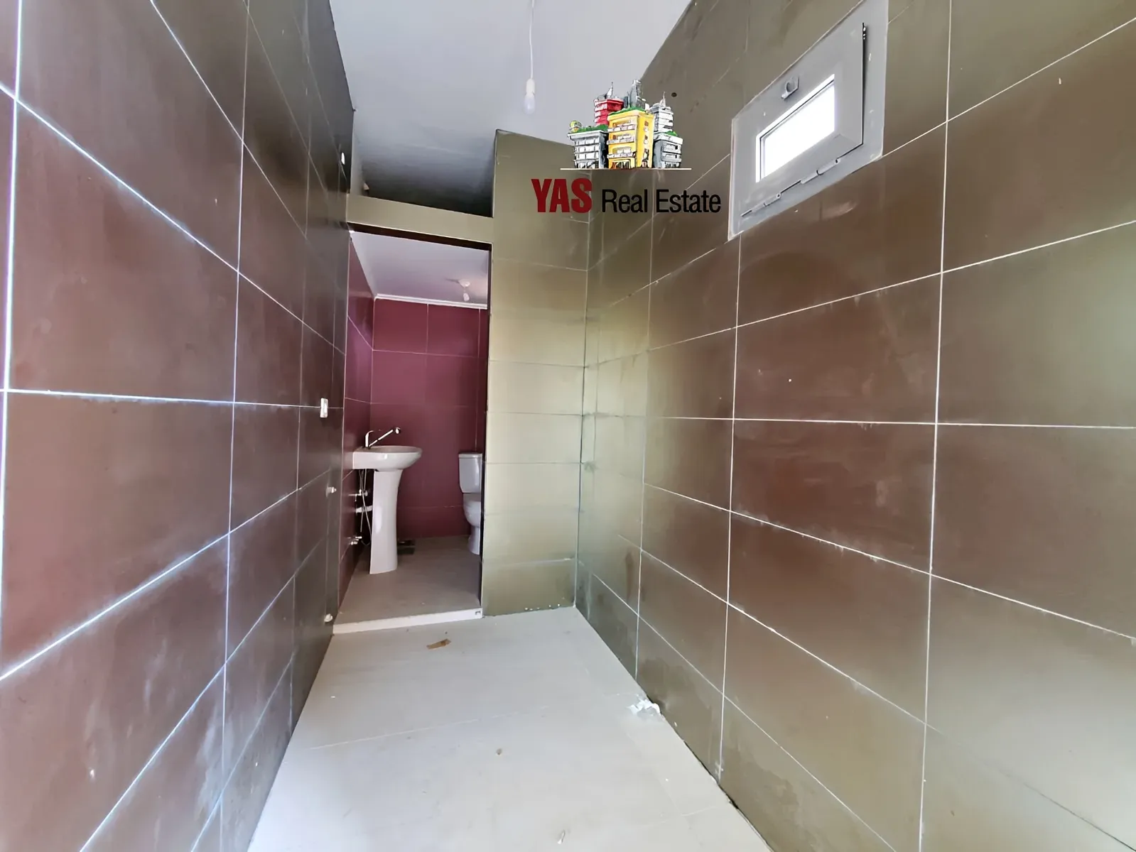 Apartment for Sale in Ajaltoun - 3 bed, 4 bath