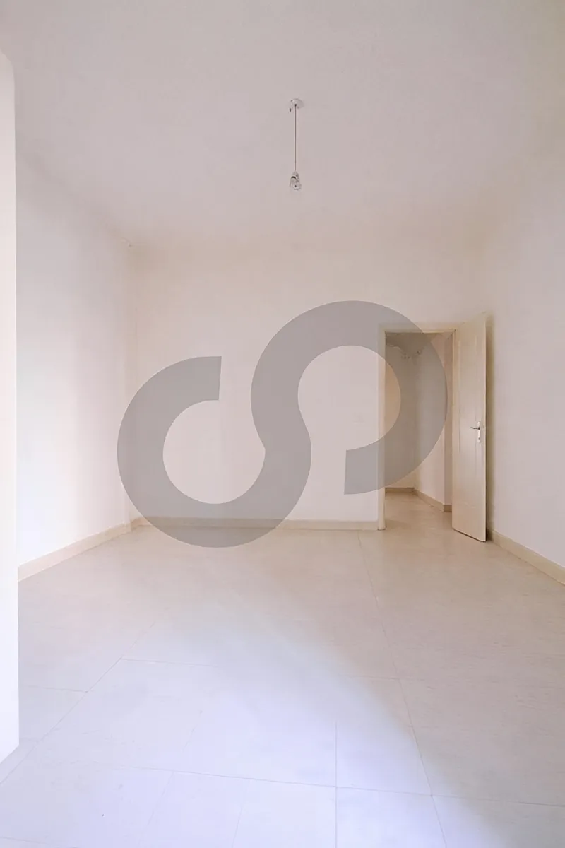 Apartment for Sale in Zeidaniye, Bayrut, Lebanon