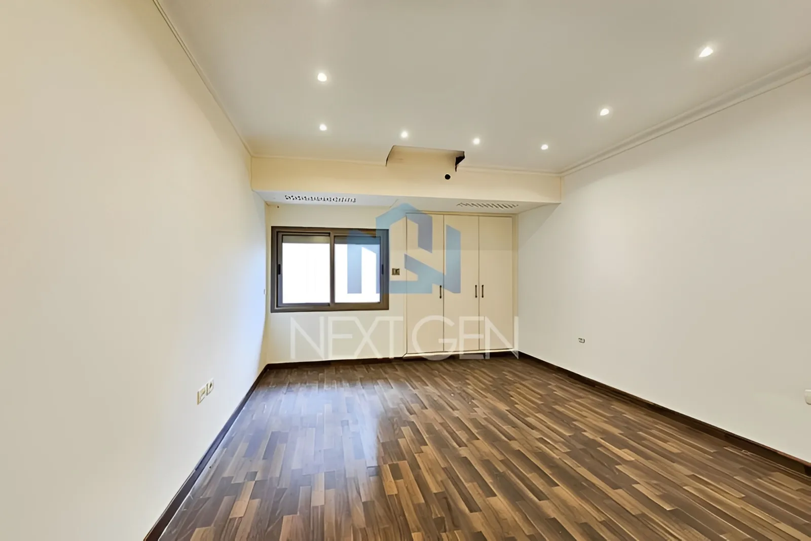 Apartment for Sale in Ramlet El Baida