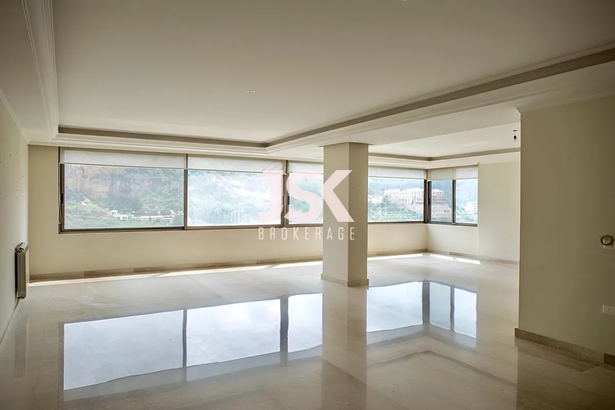Apartment for Sale in Mar Takla, Lebanon