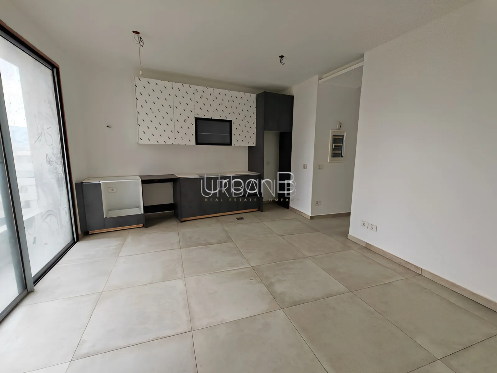 Residential in Achrafieh, beirut, lebanon - 2 bed, 1.5 bath