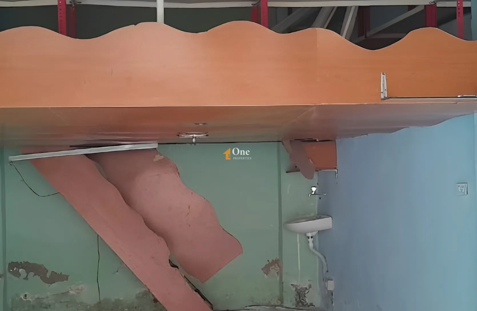 Shop for rent in Aamchit, Lebanon