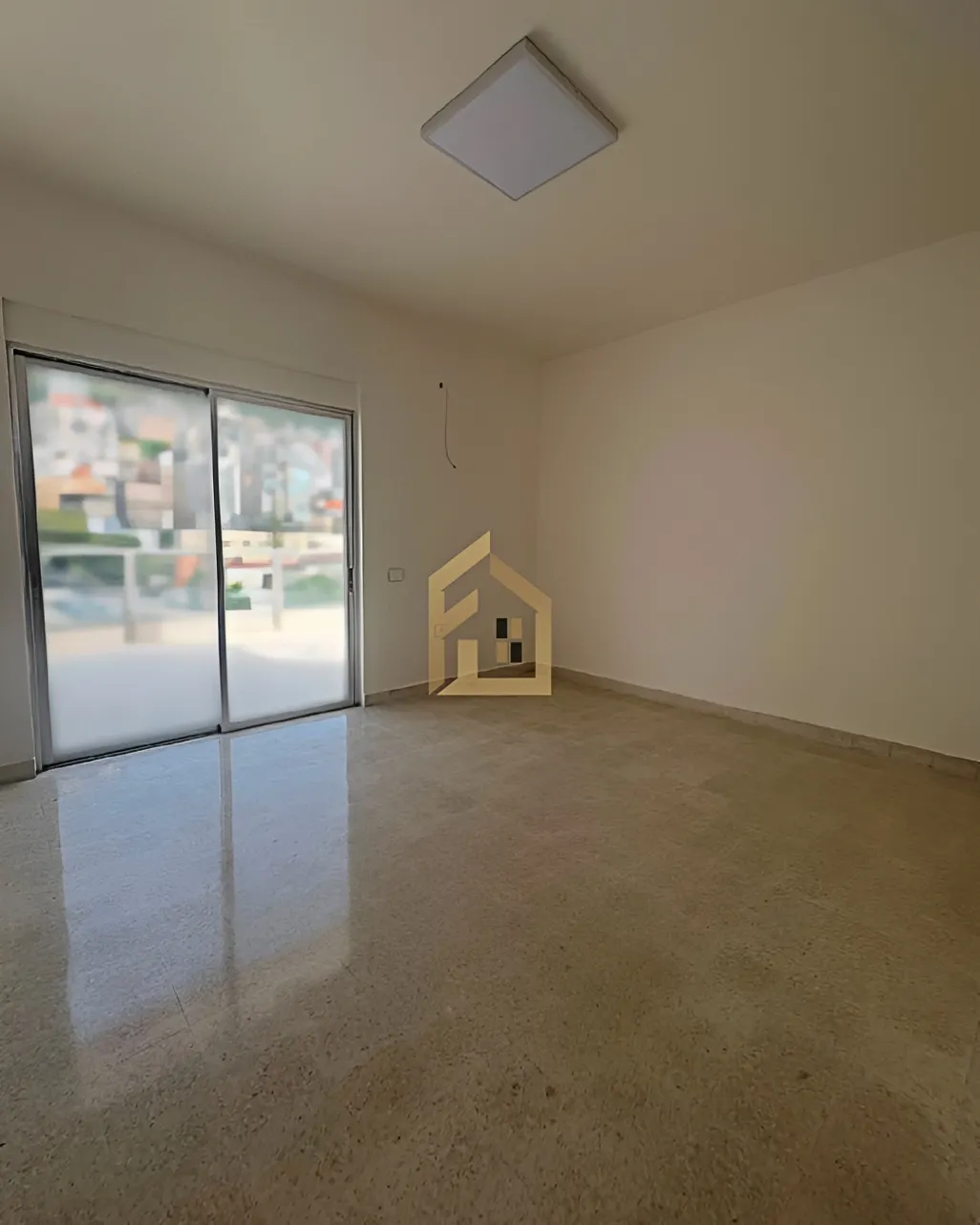 Office for rent in Jounieh, Lebanon