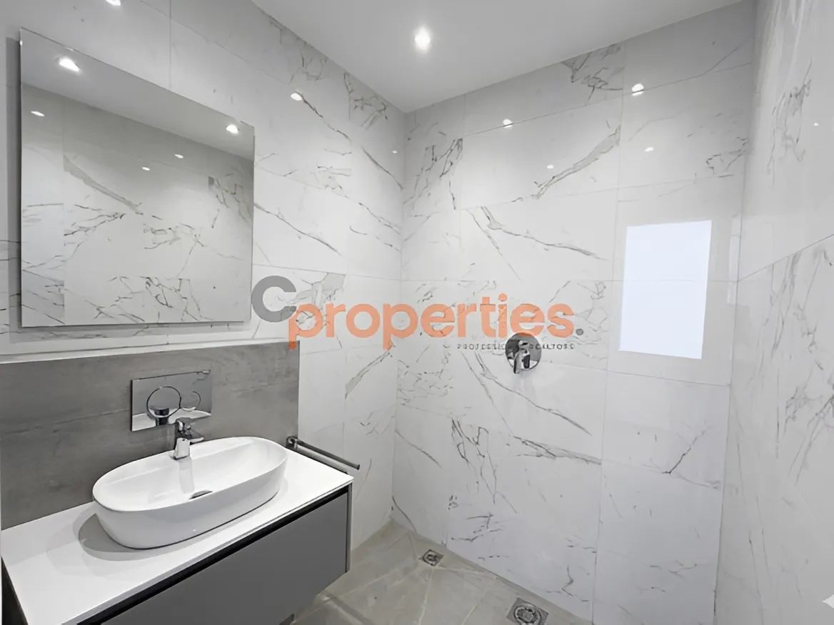 Apartment for Sale in Batroun - 3 bath