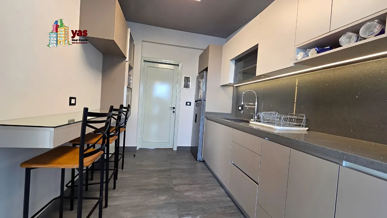 Apartment for Sale in Ballouneh