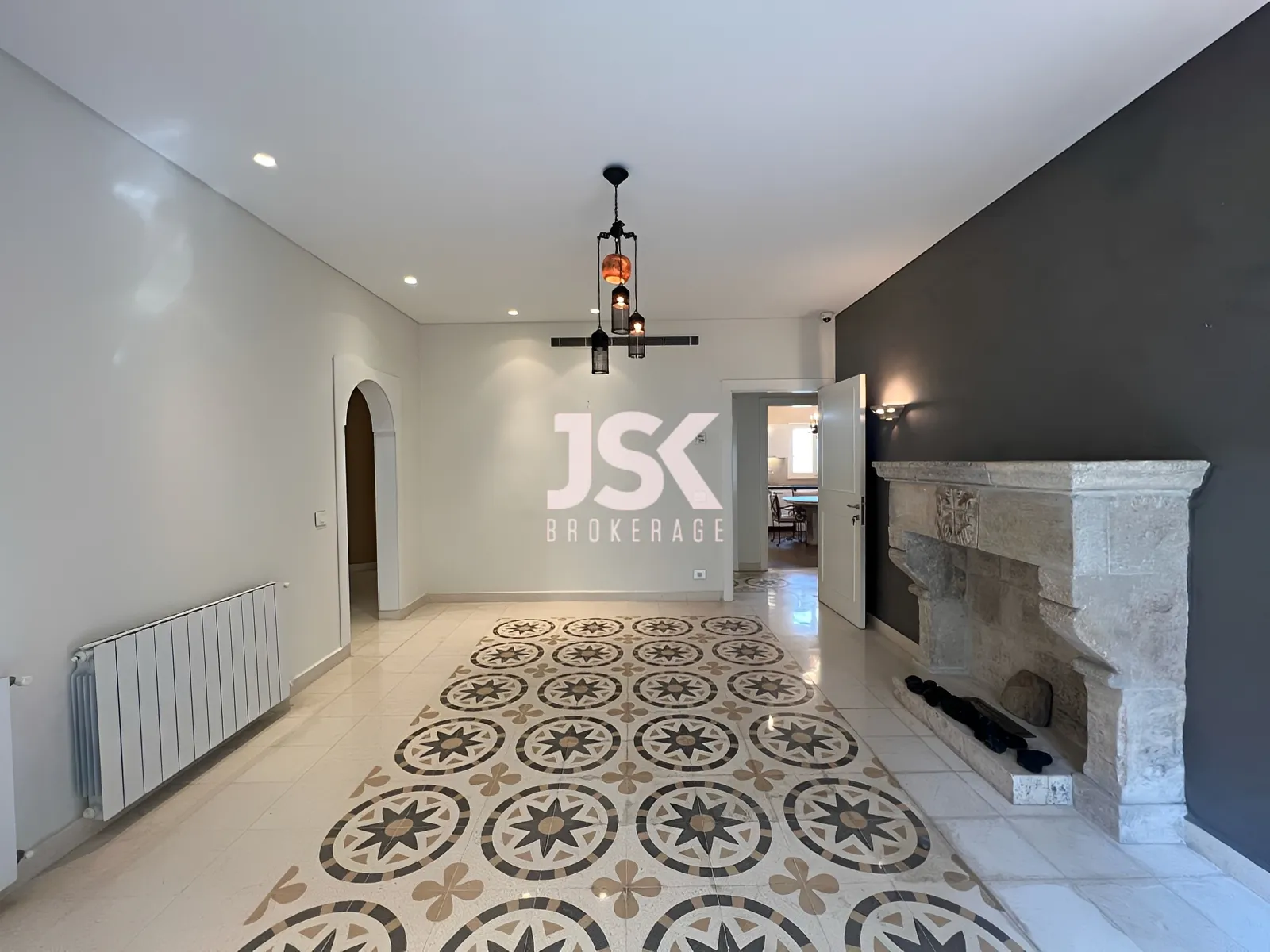 Apartment for Rent in Achrafieh