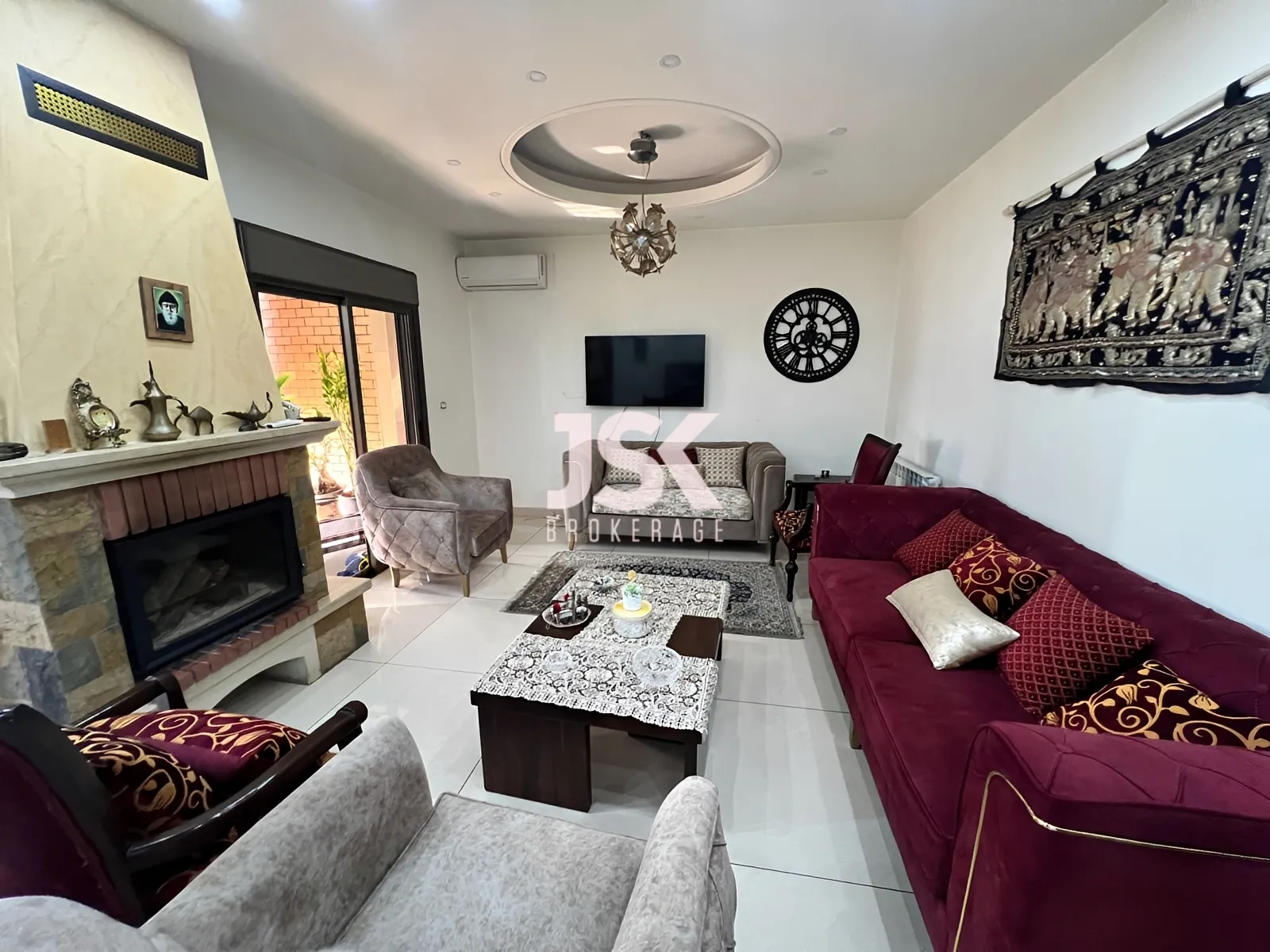 Apartment for Sale in Forn El Chebbak - 3 bed, 3 bath