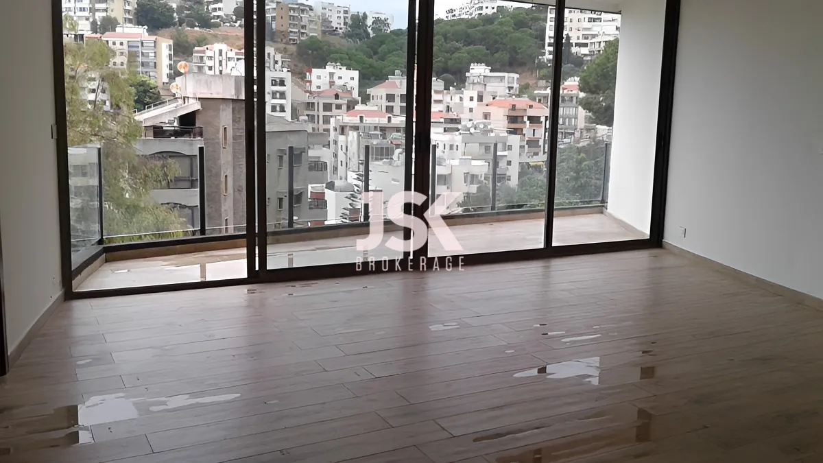 Apartment for Sale in Aaoukar, Lebanon - 3 bed, 3 bath