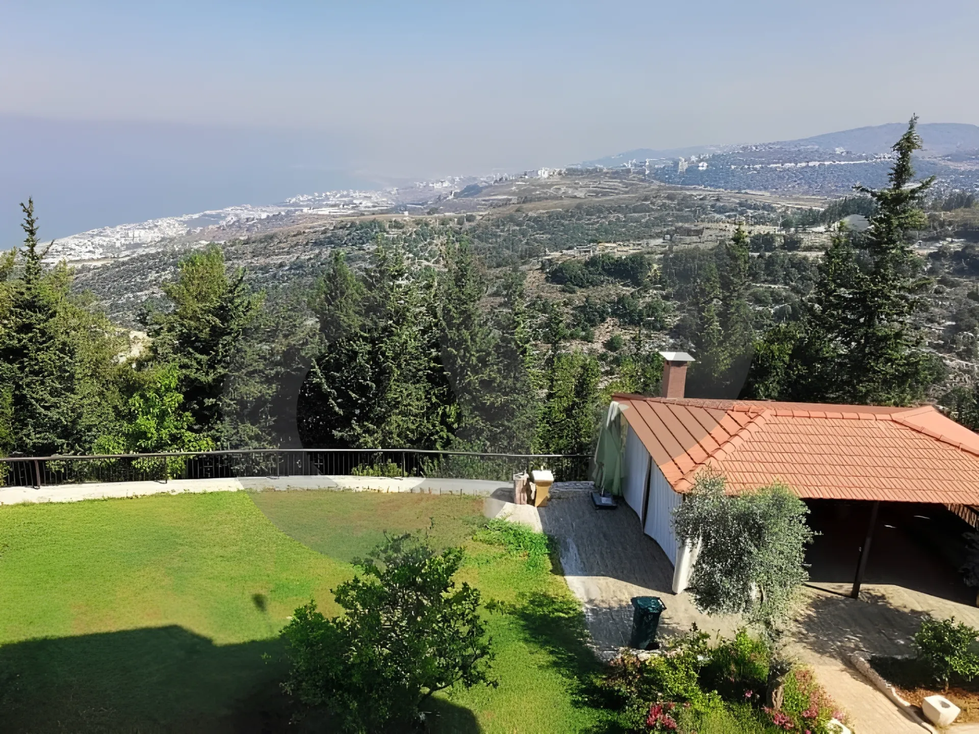 Building for Sale in Fatqa