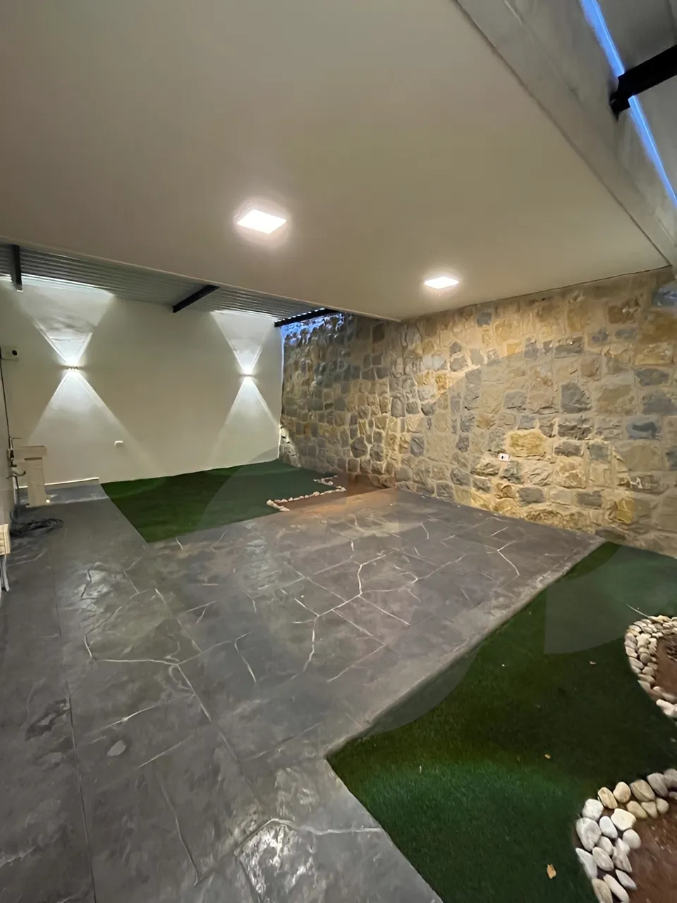 Apartment for Sale in Mar Takla