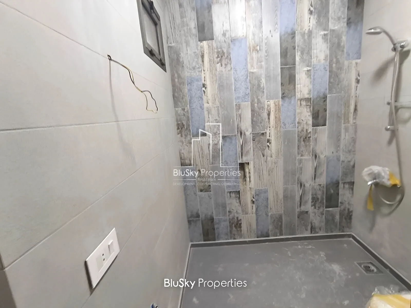 Apartment for Sale in Hbous